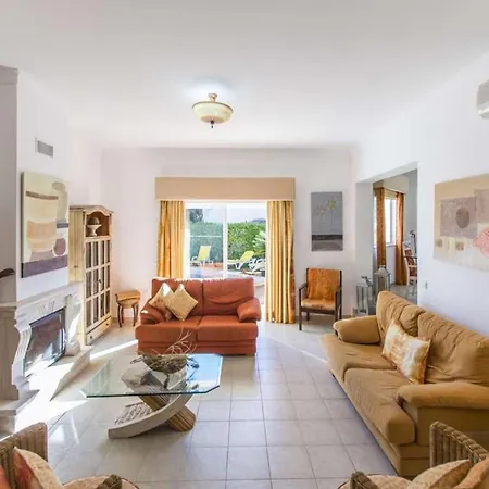 Deluxe Vilamoura Villa Oceanica 3 Bedrooms Great Pool Area Perfect For Families